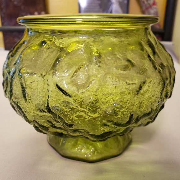 HOST PICK 😊 Vtg E. O. Brody Footed Avocado Green Depression Glass Bowl - Picture 5 of 6